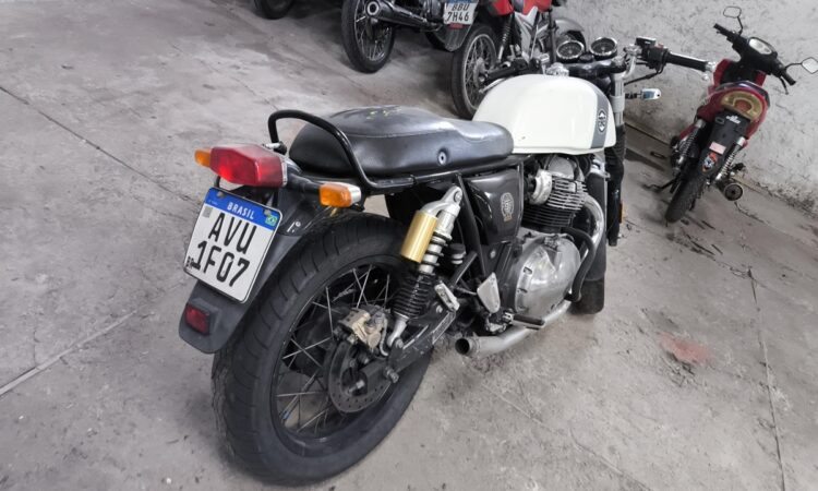 Leilão de Trânsito tem moto Honda Biz e CG Royal Enfild