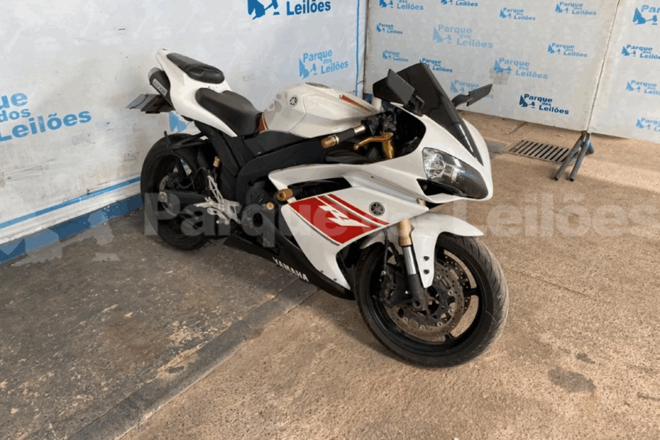 Leilão de veículos retomados de financiamento tem carros SUV e motos de Luxo