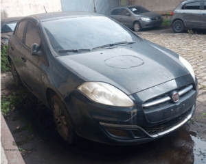 Leilão de viaturas da Polícia Federal tem Astra Fiat Bravo, Palio e Escort