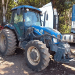 Leilão do Agronegócio tem tratores, mini carregadeira e outros implementos agrícola