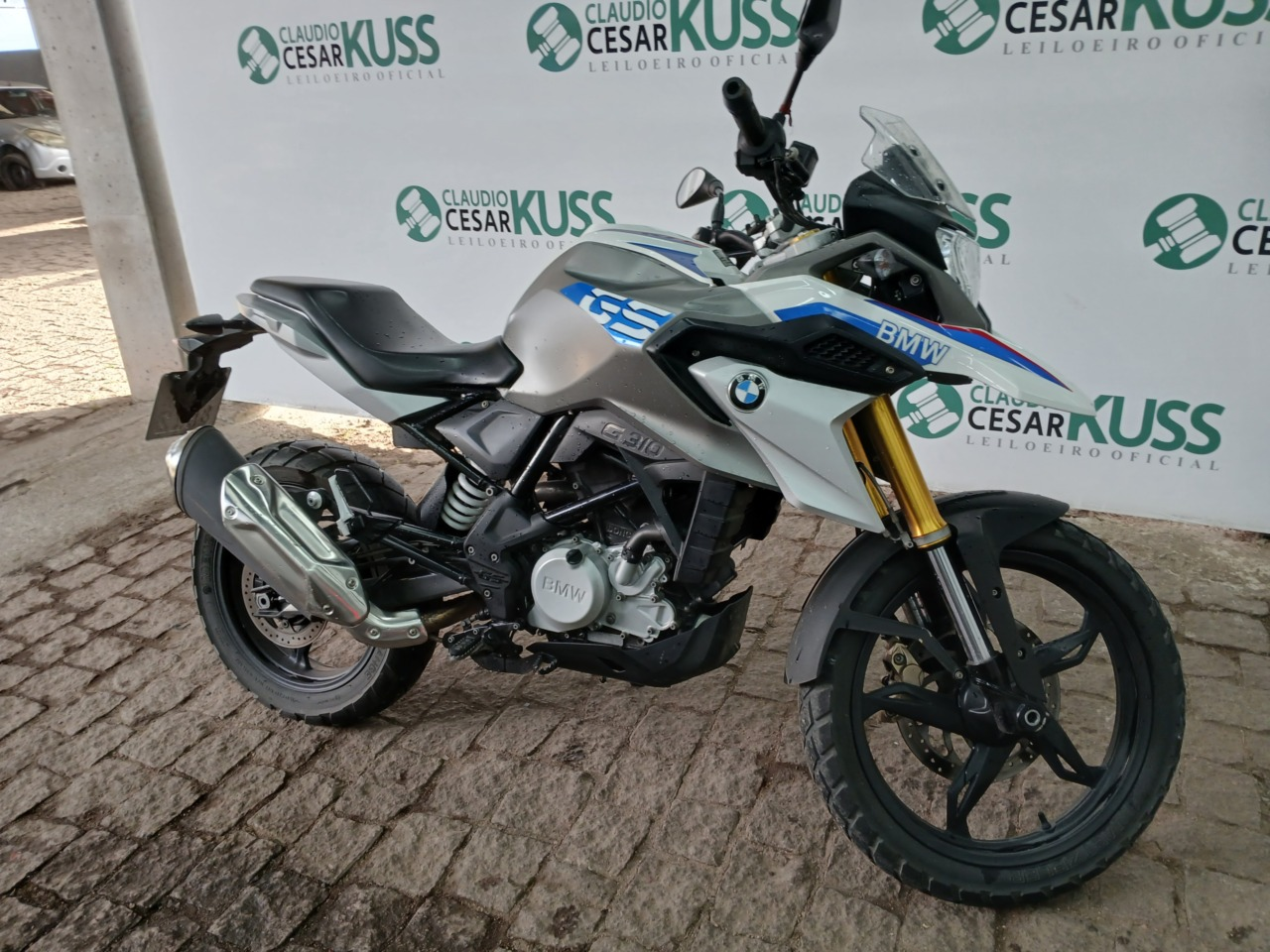 Motos BMW 310 GS e honda XRE em até 60x no leilão de veículos retomados de finaciamento