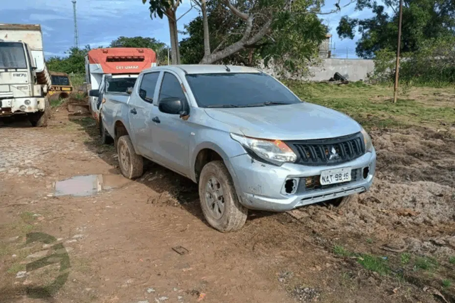 Leilão de Prefeitura tem Ranger com valor inicial de R$ 2.000 e Trator por R$ 3 mil