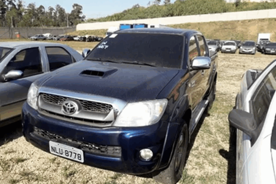 Mega Leilão do DER SP tem caminhonete, picapes e utilitário a partir de R$ 4.350