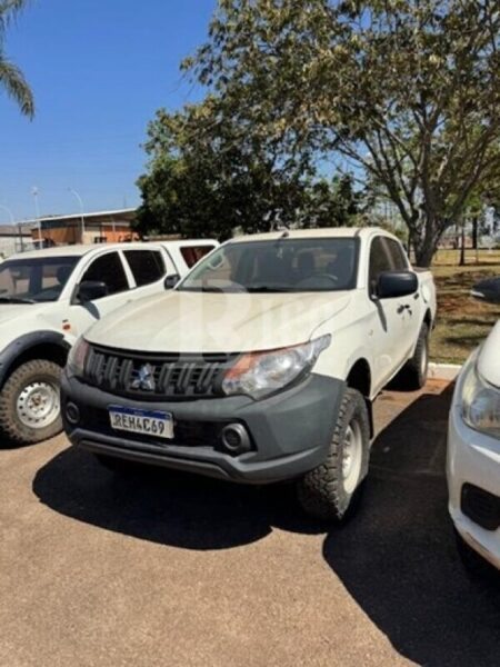 MITSUBISHIL2Leilão da Eletrobras tem caminhonete, caminhão e van