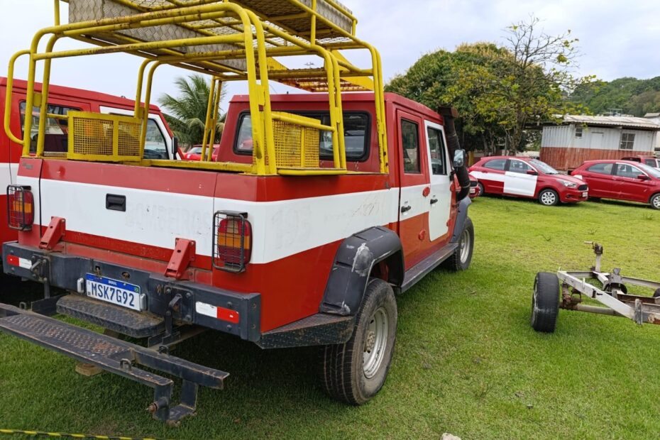 AGRALE MARRUA 4x4 Leilão do Corpo de Bombeiros oferece jet ski, quadriciclos e Marruá