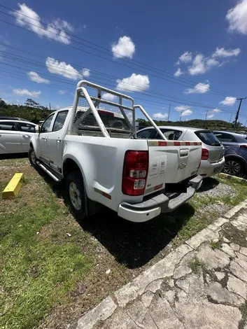 CHEVROLET S10 LT Leilão de empresa ambiental tem caminhonetes 4x4 diesel e caminhão