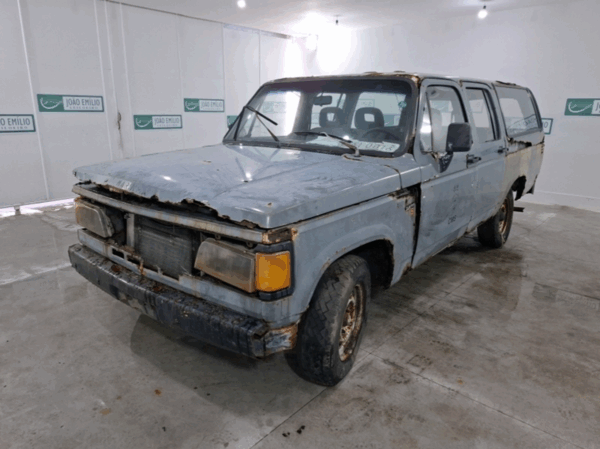 CHEVROLET VERANEIO CUSTOM S Leilão da Marinha do Brasil D20, L200 4x4, Kombi e Santana
