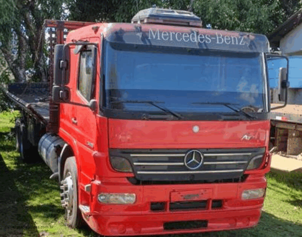 Caminhão Mercedes BENS ATEGO Polícia Federal abre leilão com Amarok, Pajero Dakar e caminhões