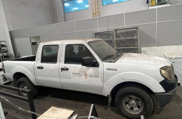 Caminhonete RANGER 4x4 Leilão da Prefeitura de Manaus