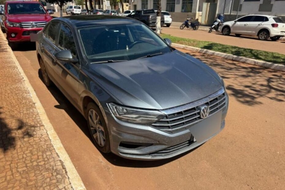 Leilão de Frota Municipal: Retroescavadeira, Ranger, Sprinter e Jetta com Lances a Partir de R$ 5 Mil!