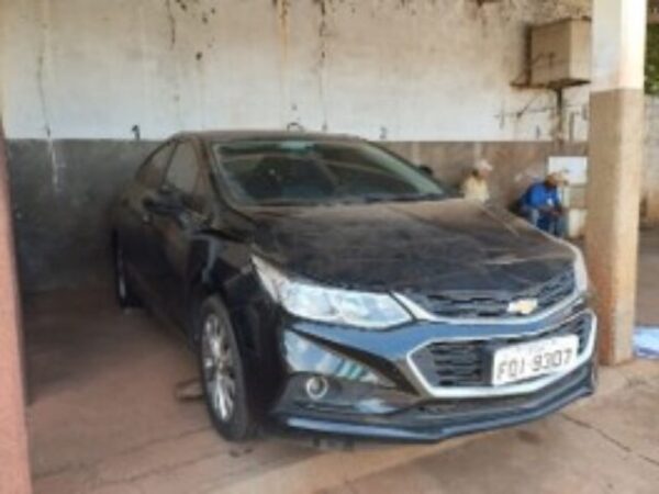 Cruze LT NB AT, marca Chevrolet Prefeitura de Caiuá abre leilão com caminhonete A-20, Cruze, Gol e máquinas pesadas