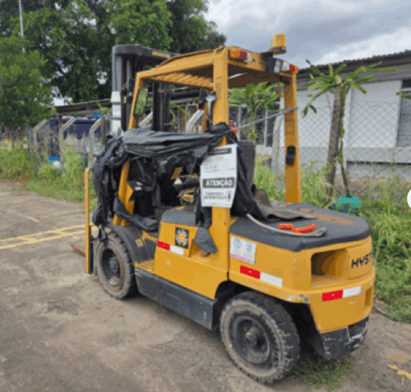 Empilhadeira Hyster Leilão da Vale oferece caminhões