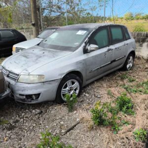 FIAT-STILO-FLEX Leilão do Ministério da Justiça oferece carros, caminhonetes e caminhões