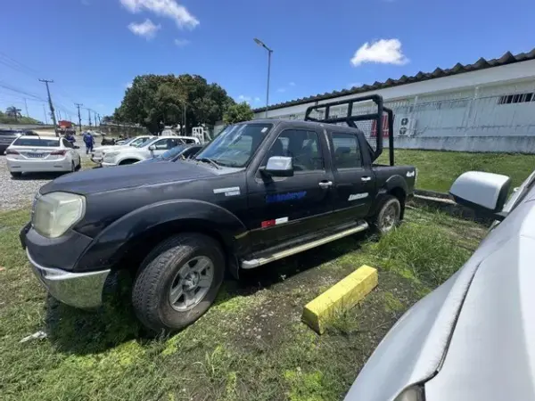 FORD RANGER Leilão de empresa ambiental tem caminhonetes 4x4 diesel e caminhão