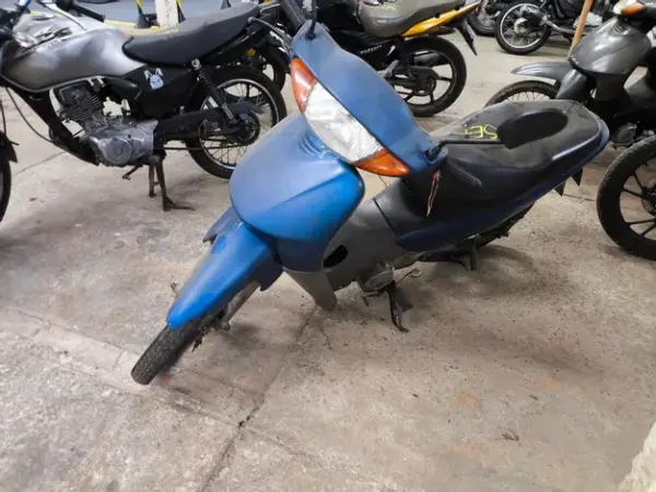 HONDA C100 BIZ Leilão de Trânsito no Paraná