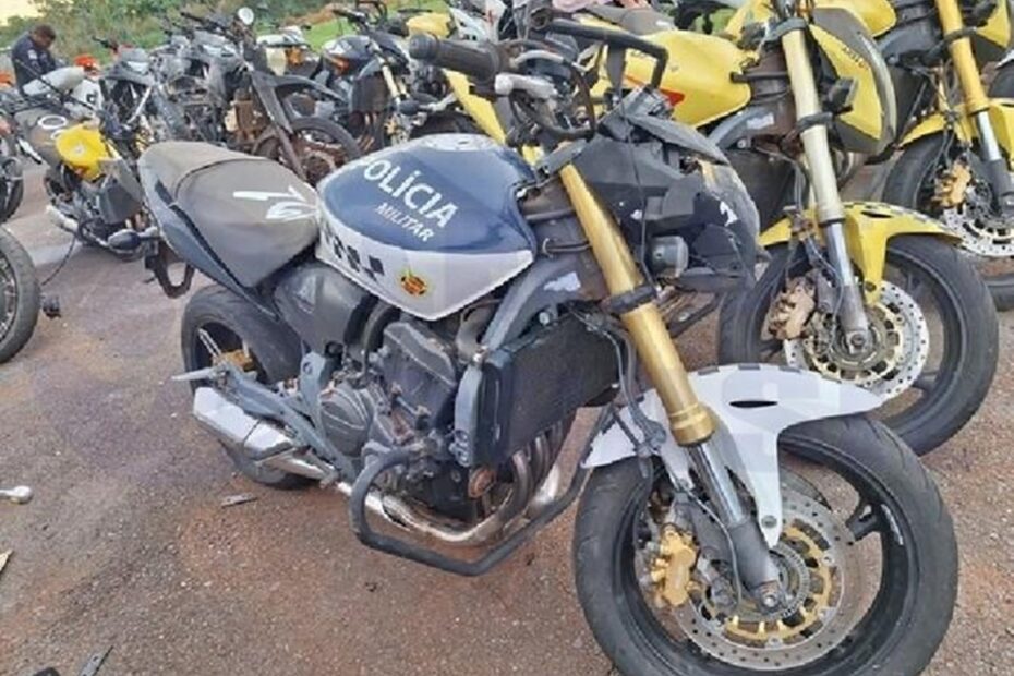 leilão motos PMDF 2025", "comprar Honda Hornet barata leilão", "Triumph Tiger 800 preço leilão".