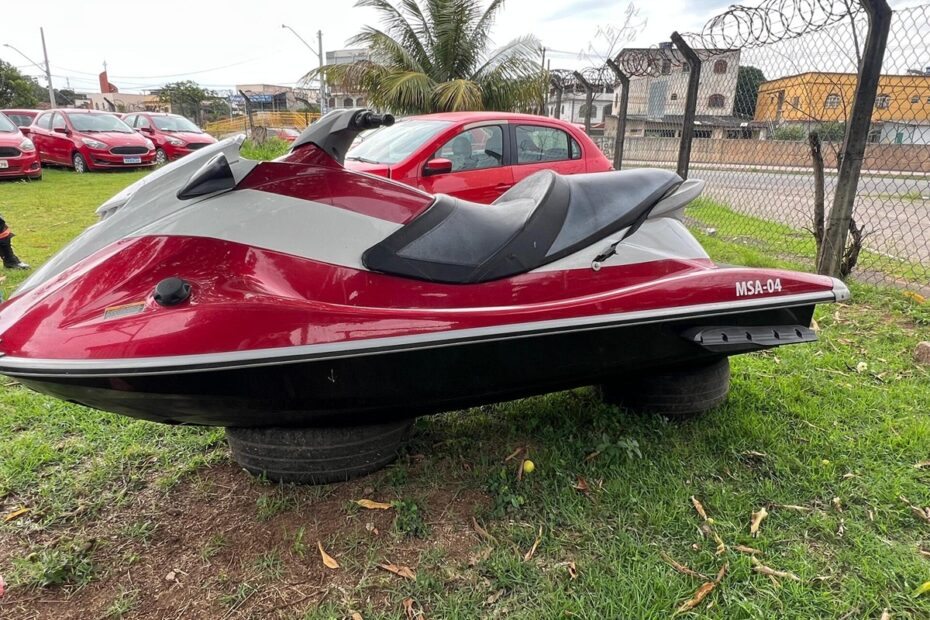 Jet Ski e quadriciclo por R$ 1.500 e carro popular por 3 mil reais Leilão dos Bombeiros