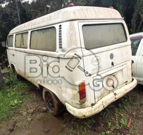 KOMBI Leilão da Prefeitura de Gramado oferece caminhão Mercedes