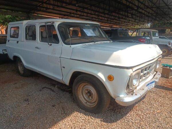 chevrolet d10 Leilão de Frota do Governo do Paran Toyota Bandeirante por R$ 19,9 Mil e Caminhonetes a Partir de R$ 5,5 Mil
