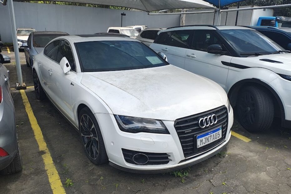 Leilão de combate ao trafico de drogas tem carros de luxo e popular a partir de R$ 20 mil