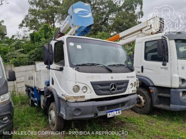 M.BENZ ACCELO 815 DIESEL 2P Leilão libera caminhões pesados a partir de R$ 4.500 e vira chance real de lucro para investidores