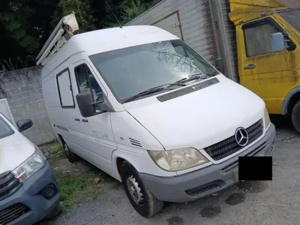 MERCEDES-BENZ Sprinter Leilão de caminhão e caminonets 4x4