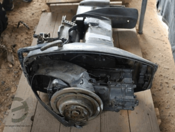 MOTOR DE POPA 25 HP Leilão do Exército