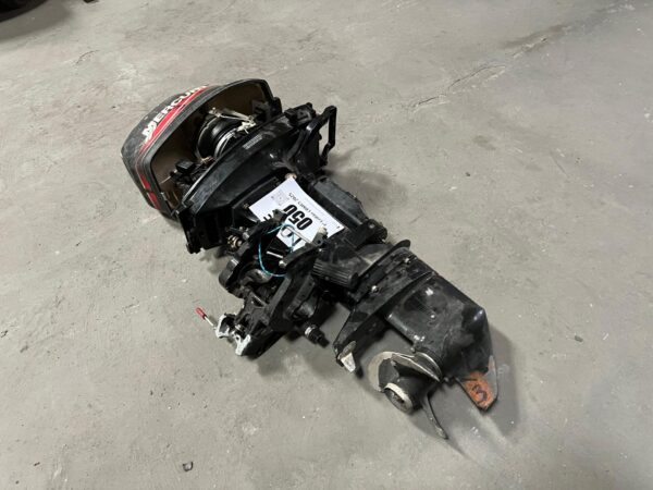 MOTORES DE POPA Leilão do Corpo de Bombeiros oferece barcos, motores de popa e equipamentos