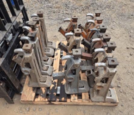 Macacos Hidráulicos Leilão da Vale oferece caminhões