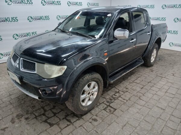 Mitsubishi L200 TRITON Leilão de Banco Ram 2500, Volvo XC90 e Corolla com Lances a Partir de R$ 16,3 Mil