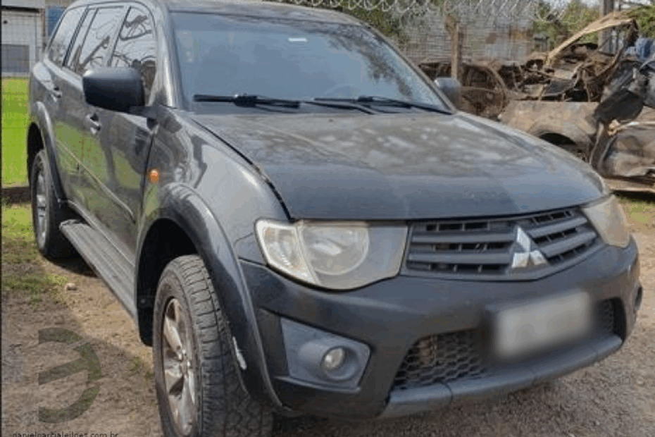 Gigantes da Estrada em Leilão: Pajero, Amarok e Caminhões da Polícia Federal