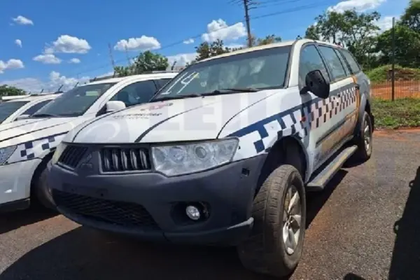 Mitsubishi pajero dakar Polícia Militar anuncia leilão com carros, caminhonetes, jet-ski e até helicóptero 228 veículos serão vendidos; veja como participar