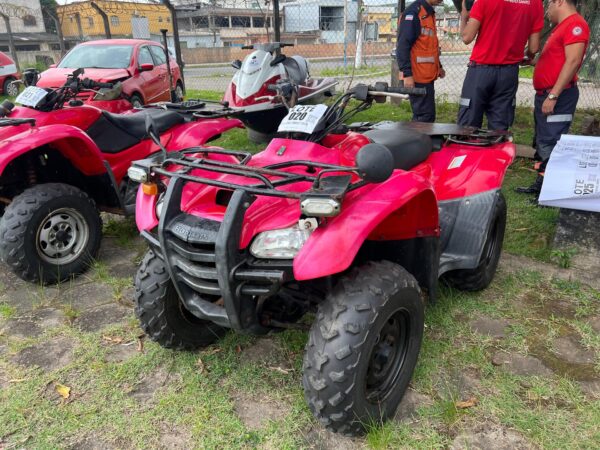 QUADRICICLO HONDA - TRX Leilão do Corpo de Bombeiros oferece jet ski, quadriciclos e Marruá