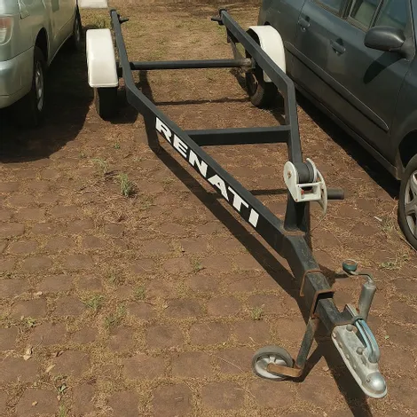 REBoque ANGOLA AWA Leilão Contra o Crime Organizado Tem BMW, Mercedes AMG, Jet Ski e Mais com Lances Muito Abaixo da Tabela