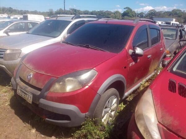 RENAULTSANDERO STEPWAY Detran-SP anuncia grande leilão com carros e motos a partir de R$ 1,4 mil