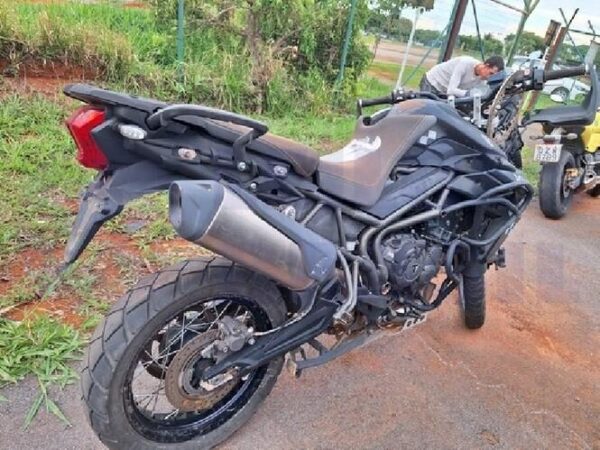 TRIUMPH - TIGER 800 leilão de motos da policia milita de brasilia
