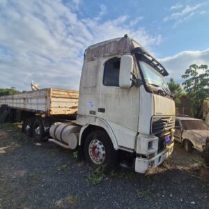 VOLVO-FH12-380-4X2T Leilão do Ministério da Justiça oferece carros, caminhonetes e caminhões