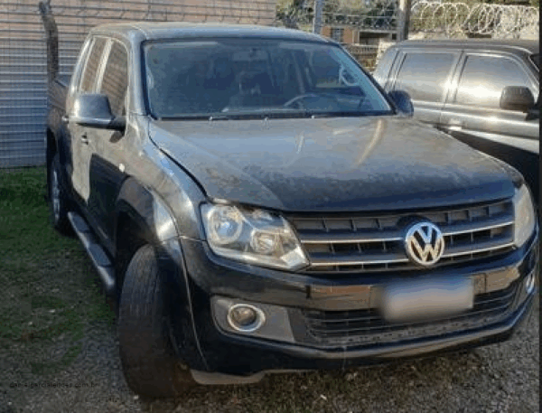 Volkswagen AMAROK Polícia Federal abre leilão com Amarok, Pajero Dakar e caminhões