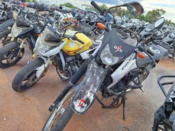 YAMAHA - LANDER leilão de motos da policia milita de brasilia