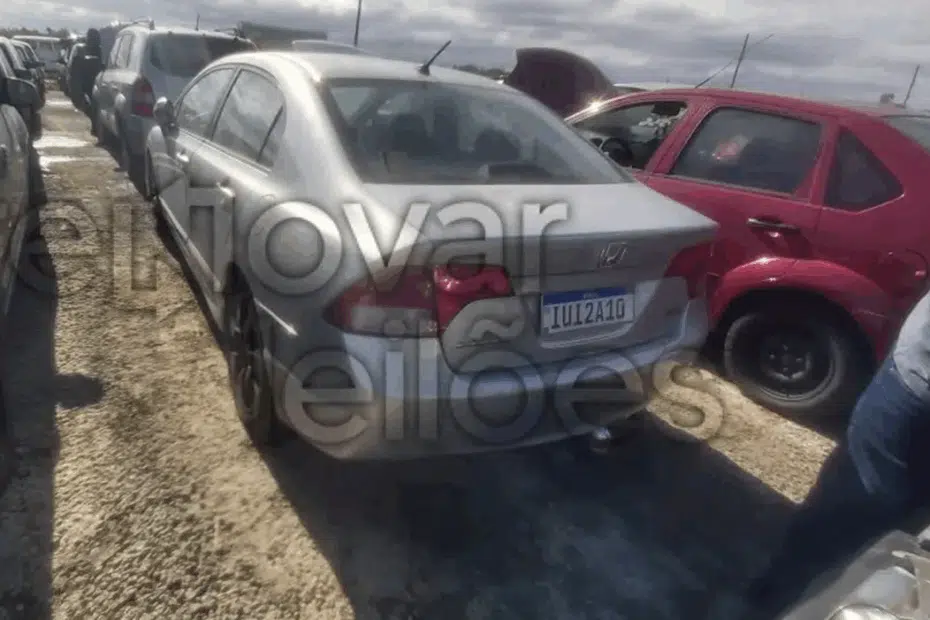 Leilão do Detran RS tem Monza, Santana e Escort por 850 reais Civic e I30 por R4 6.600