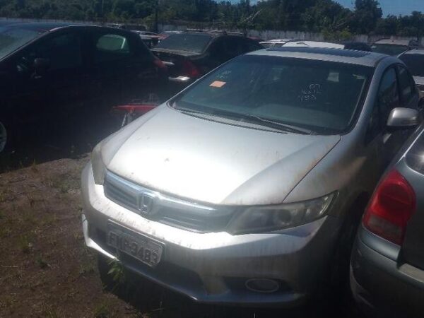 honda civic Detran-SP anuncia grande leilão com carros e motos a partir de R$ 1,4 mil