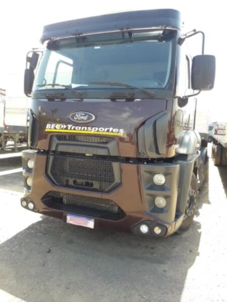CAVALO MECÂNICO FORD CARGO Leilão de Transportadora Vende Lancha, Caminhões Munck