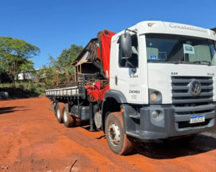 Caminhão Guindauto VOLKSWAGEN Leilão Andrade Gutierrez Tem Caminhões Pipa, Betoneira e Munck Volkswagen a Partir de R$ 100 Mil!