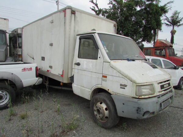 Caminhão IVECO DAILY Leilão Governo de São Paulo