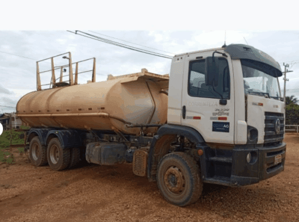 Caminhão Pipa Volkswagen Leilão Andrade Gutierrez Tem Caminhões Pipa, Betoneira e Munck Volkswagen a Partir de R$ 100 Mil!