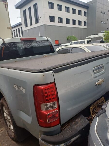 Caminhonete CHEVROLET S10 leilão de combate ao tráfico de drogas