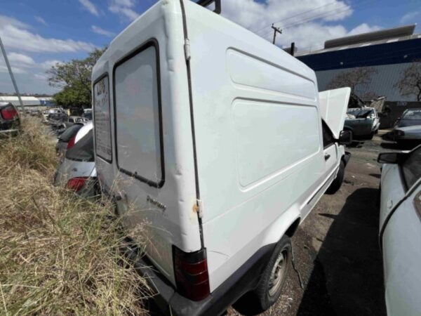 FIAT FIORINO IE Leilão de transito em Campinas SP tem 384 veículos