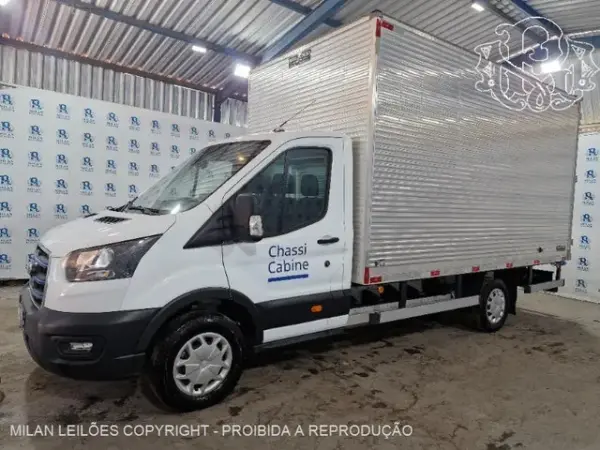 FORD ETRANSIT C42EBAB ELETRICO Leilão da Ford tem caminhonetes, caminhão e carro direto da fabrica