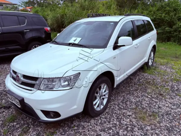 Fiat Freemont Emotion 2.4 Leilão do Tribunal de Justiça oferece carros e caminhonetes seminovas