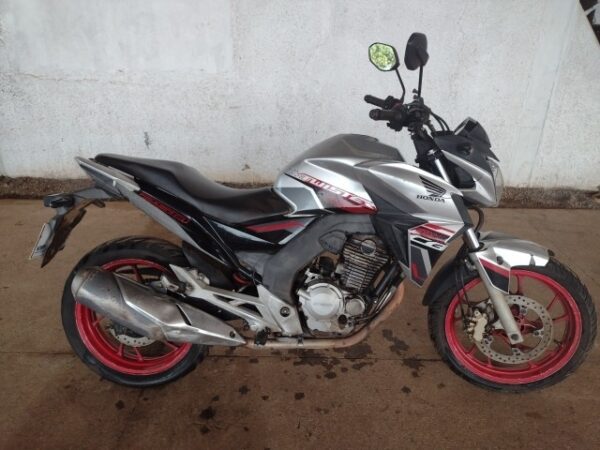HONDA - CB250F TWISTER leilão de veiculos apreendidos